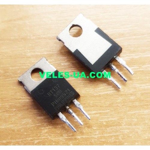 BT137-500 TO220 (8A, 500V) renew (артикул: BT137-500 renew) BT137-500 TO220 (8A, 500V) renew (артикул: BT137-500 renew)